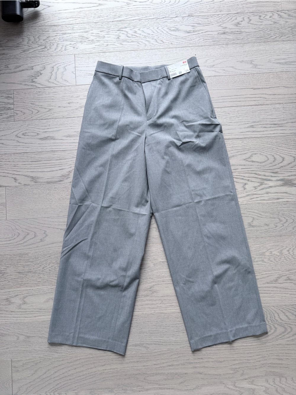 Uniqlo smart wide casual pants L NEW WITH TAGS